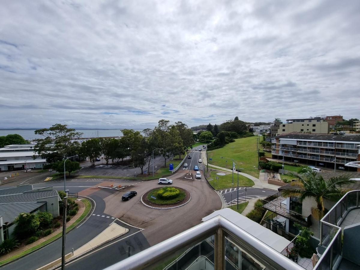 Nelson Towers Motel & Apartments Nelson Bay Bagian luar foto