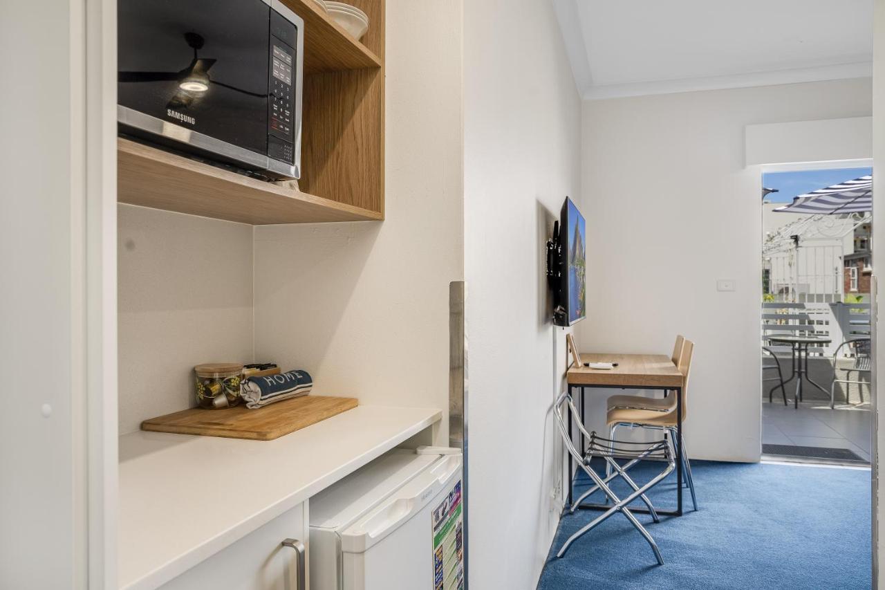 Nelson Towers Motel & Apartments Nelson Bay Bagian luar foto